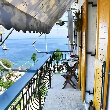 Holiday home Nereid House
